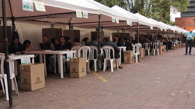 Más de 100 mil candidatos se han preinscrito para las elecciones regionales. Foto: Colprensa