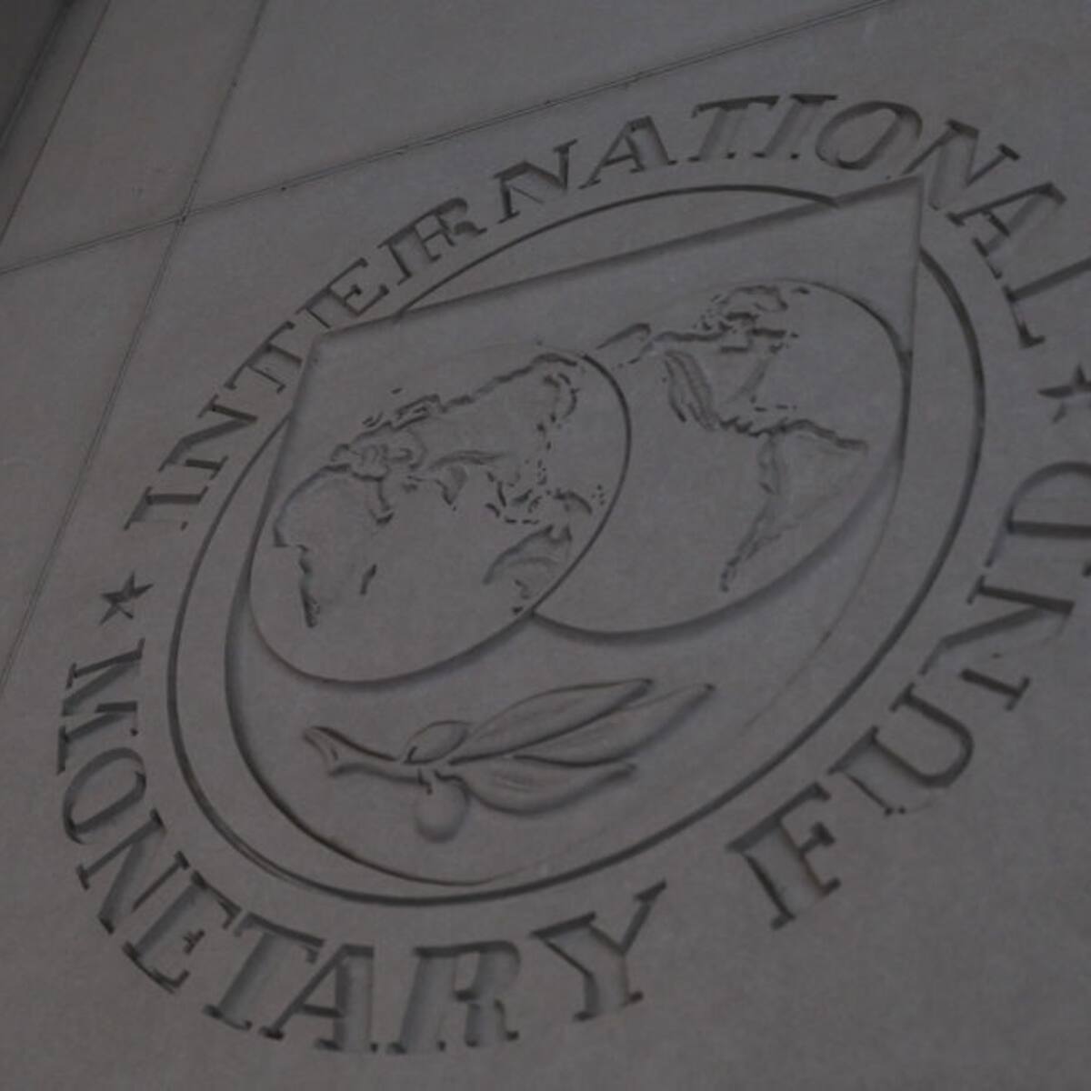 FMI ratifica acceso de Colombia a crédito y pide prudencia en reformas del Gobierno