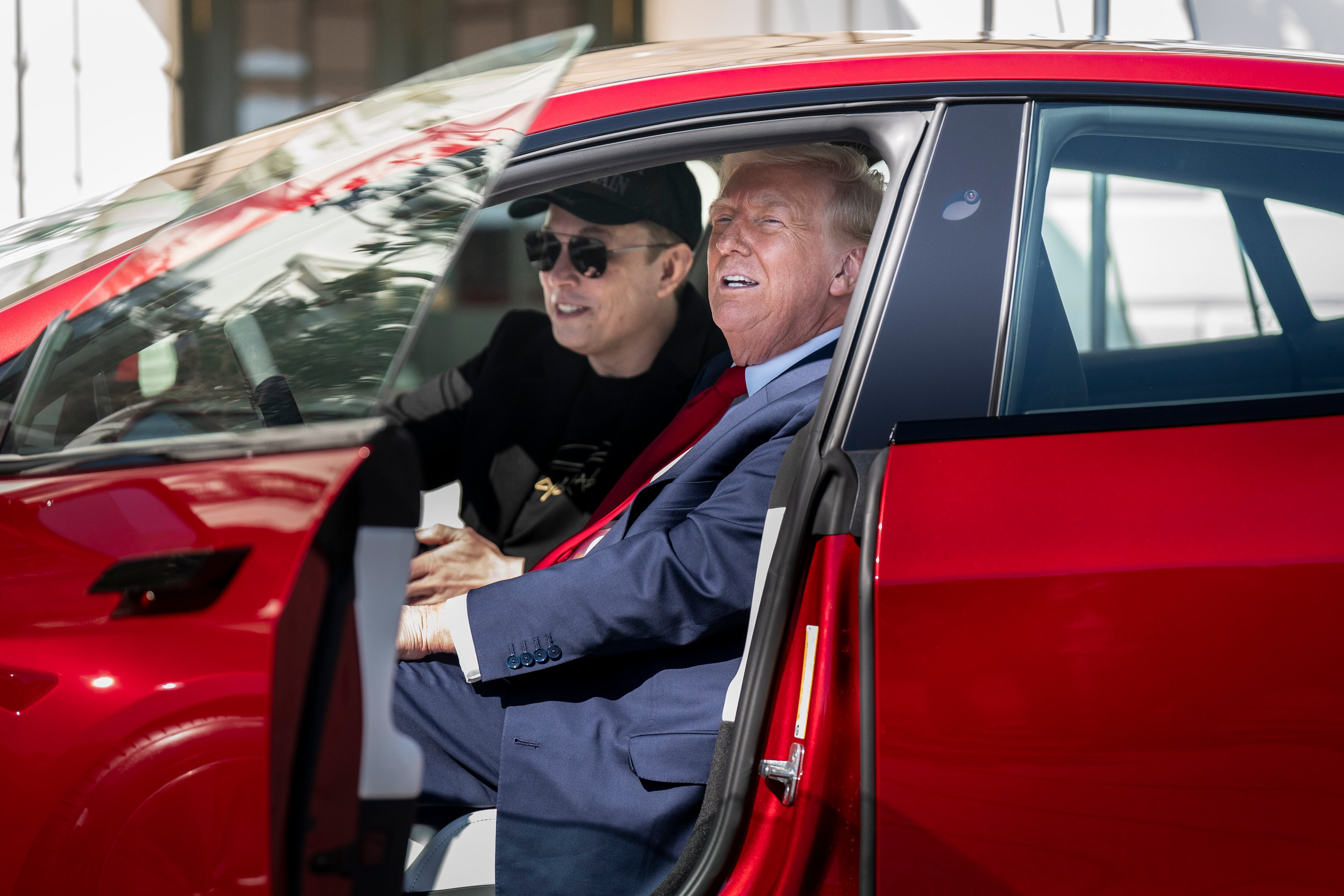 Elon Musk y Donald Trump. Foto: Jabin Botsford/The Washington Post ia Getty Images.