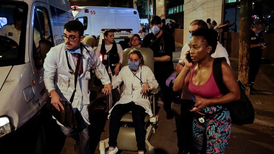 Emergencia en Rio de Janeiro por incendio de hospital. Foto: Agencia EFE