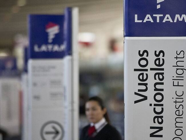 LATAM Airlines incorpora en el país uno de los aviones más modernos del mundo. Foto: Colprensa