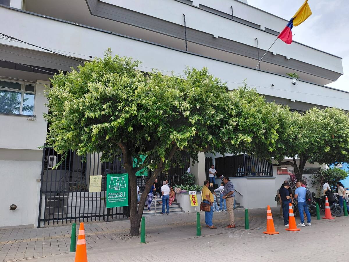 Por protesta se suspendieron los servicios en el Palacio de Justicia de Montería