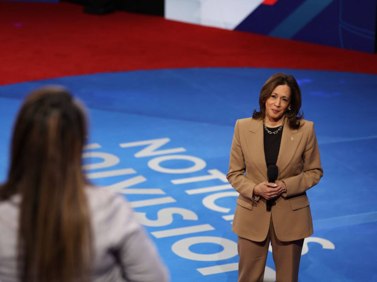 Harris dice que Trump “ama a su familia” cuando votante le pidió nombrar 3 de sus virtudes