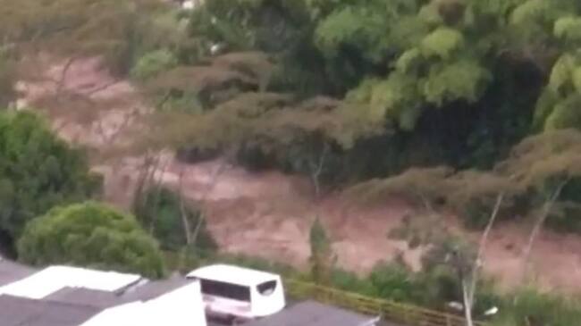 Derrumbe dejó una persona herida. Crédito: Suministrada por la comunidad.