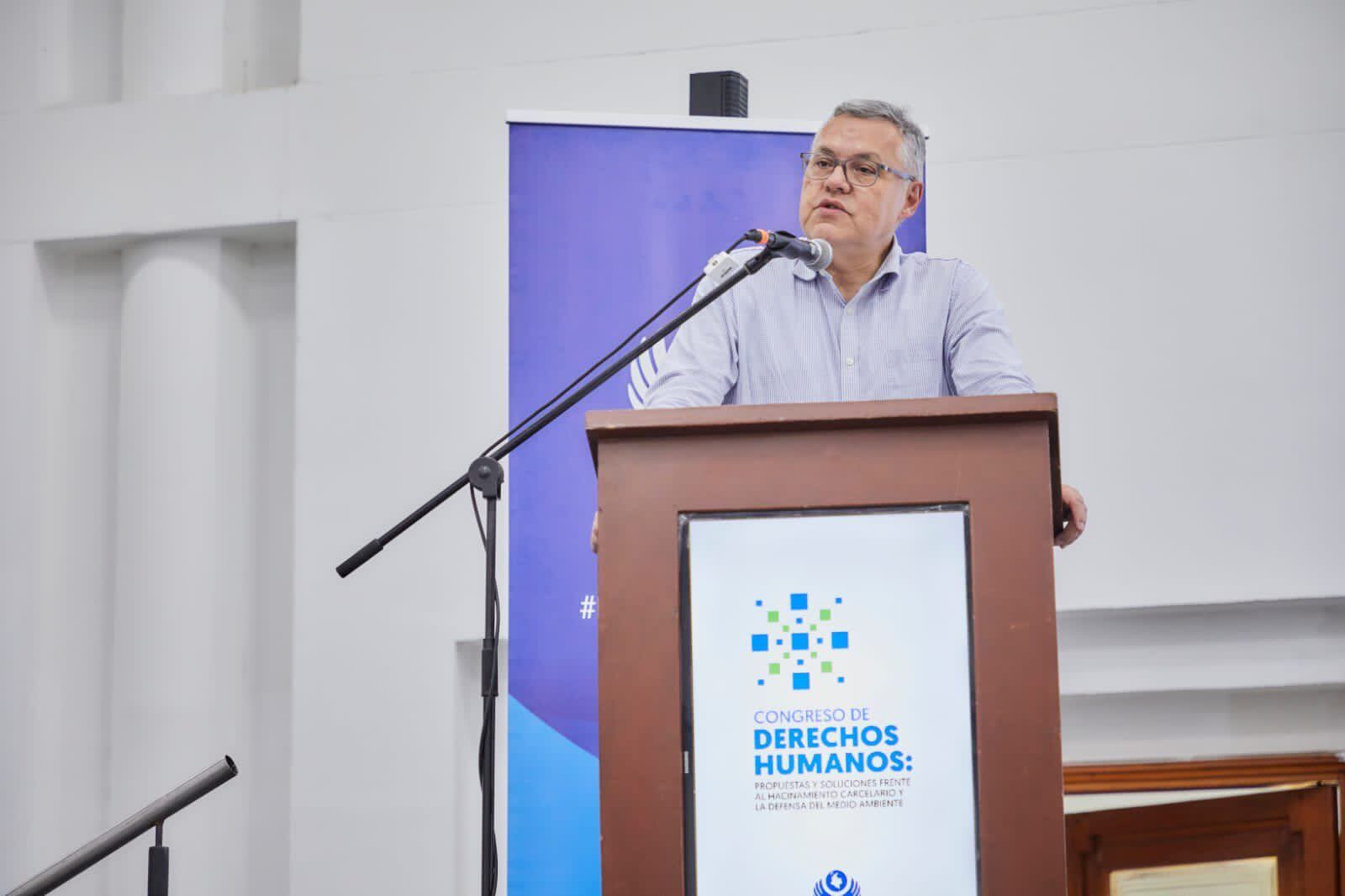 Néstor Osuna en Congreso de Derechos Humanos en Montería. Foto: Defensoría del Pueblo.