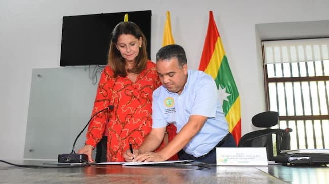 La agenda de Pedrito Pereira ha estado sujeta cada semana a los viajes que realice Marta Lucía Ramírez a La Heroica. Foto: Alcaldía de Cartagena