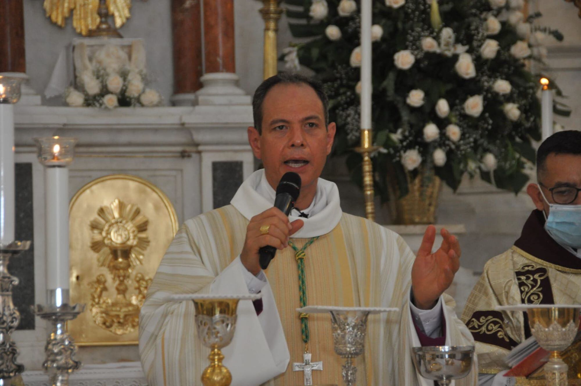 Ordenación episcopal y posesión canónica de Monseñor José Mario Bacci / Cortesía