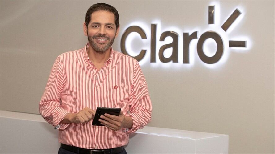 Carlos Zenteno, presidente de Claro,  explica las ventajas del operador para ser el nuevo líder de cobertura 4G en Colombia. Foto: Cortesía Claro Colombia