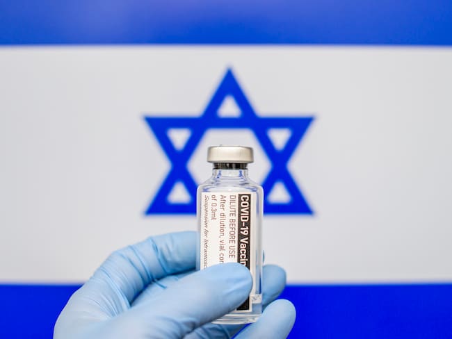 Israel aprueba la cuarta dosis de la vacuna para inmunodeprimidos. Foto: Getty Images