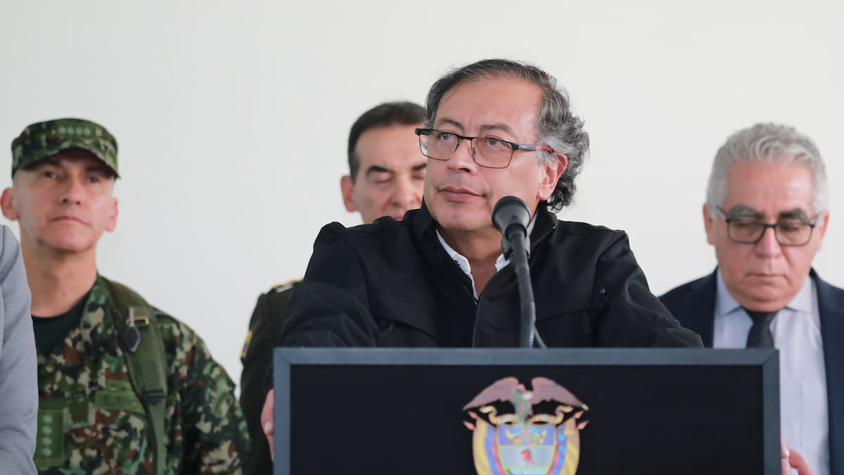 Nuevo jalón de orejas del presidente Petro a su gabinete por falta de resultados