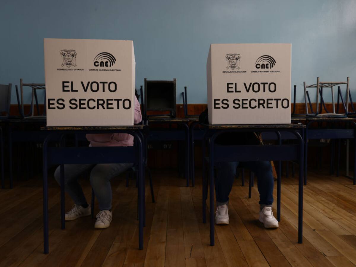 ¿Puntos aprobados de referendo en Ecuador es lo que necesita el país? Responde exministro