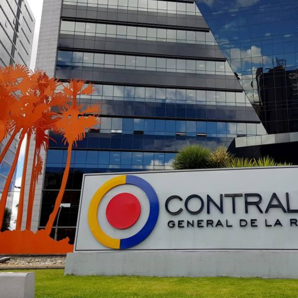 Las alertas fiscales de la Contraloría por la transición energética de Petro
