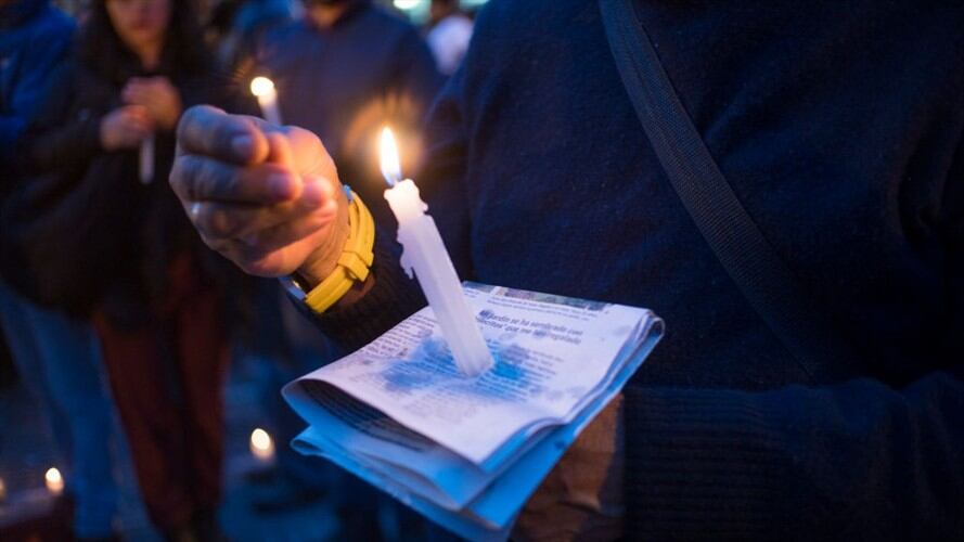 A pesar de que han pasado más de 18 años de la ocurrencia del crimen, no se habría investigado a los agentes estatales. Foto: Getty Images / DANIEL GARZÓN