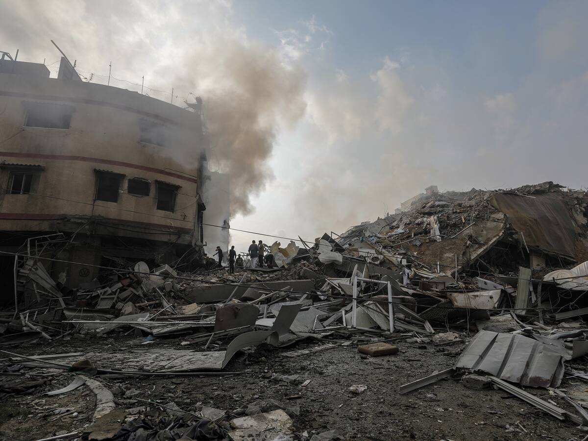 Más de 300 personas han muerto en Israel y 313 palestinos en Gaza