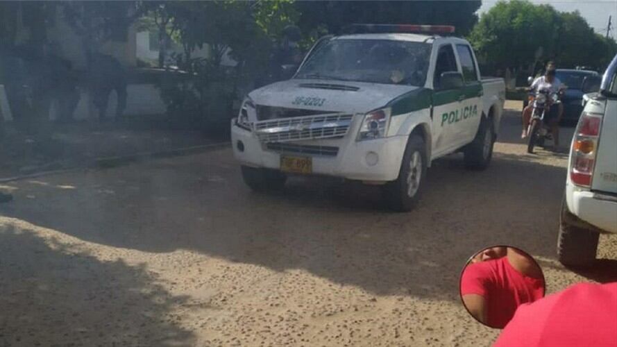 Activan carga explosiva al paso de una patrulla de la Policía. Foto: Cortesía