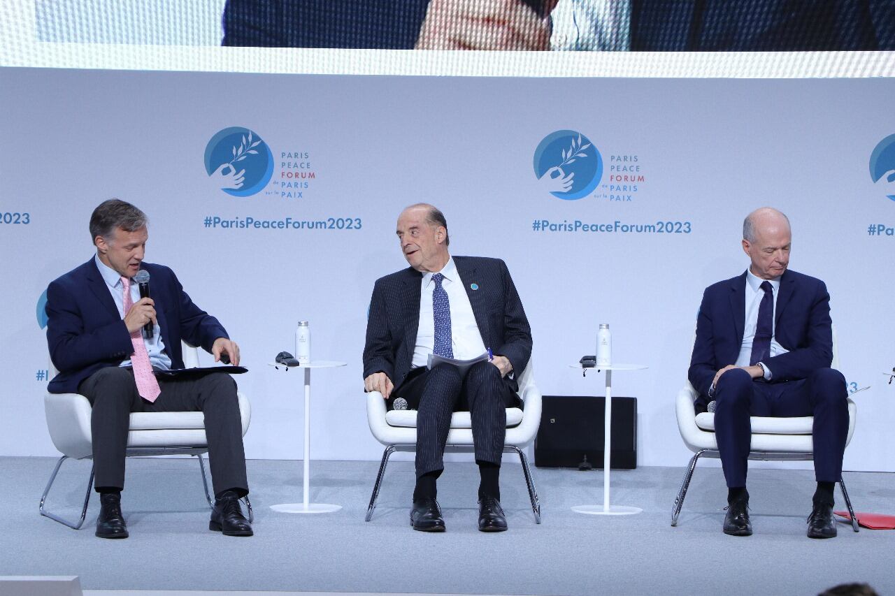En el Foro de la Paz en París, el canciller Álvaro Leyva participó en el panel ‘Sin naturaleza no hay futuro: abordar la emergencia climática’. Foto: Cancillería.