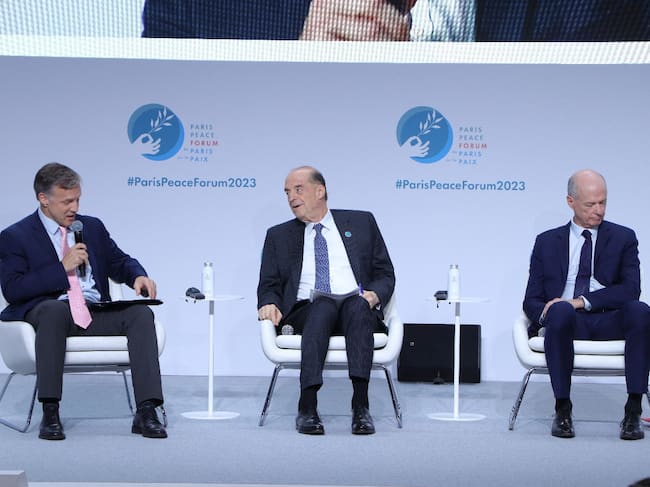 En el Foro de la Paz en París, el canciller Álvaro Leyva participó en el panel ‘Sin naturaleza no hay futuro: abordar la emergencia climática’. Foto: Cancillería.