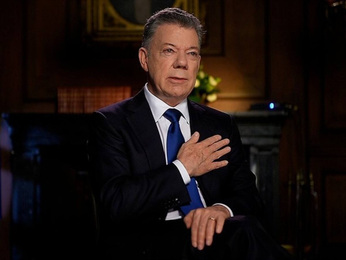 “#ObjetarLaJEPes dejarla todopoderosa y sin ninguna limitación": Juan Manuel Santos