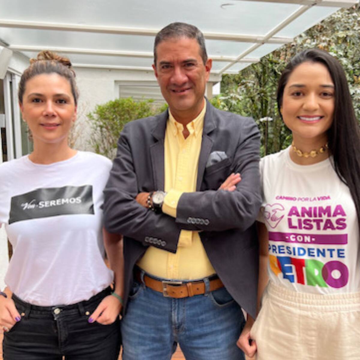 Otros tres exfuncionarios de la Alcaldía de Medellín se suman a la campaña de Petro