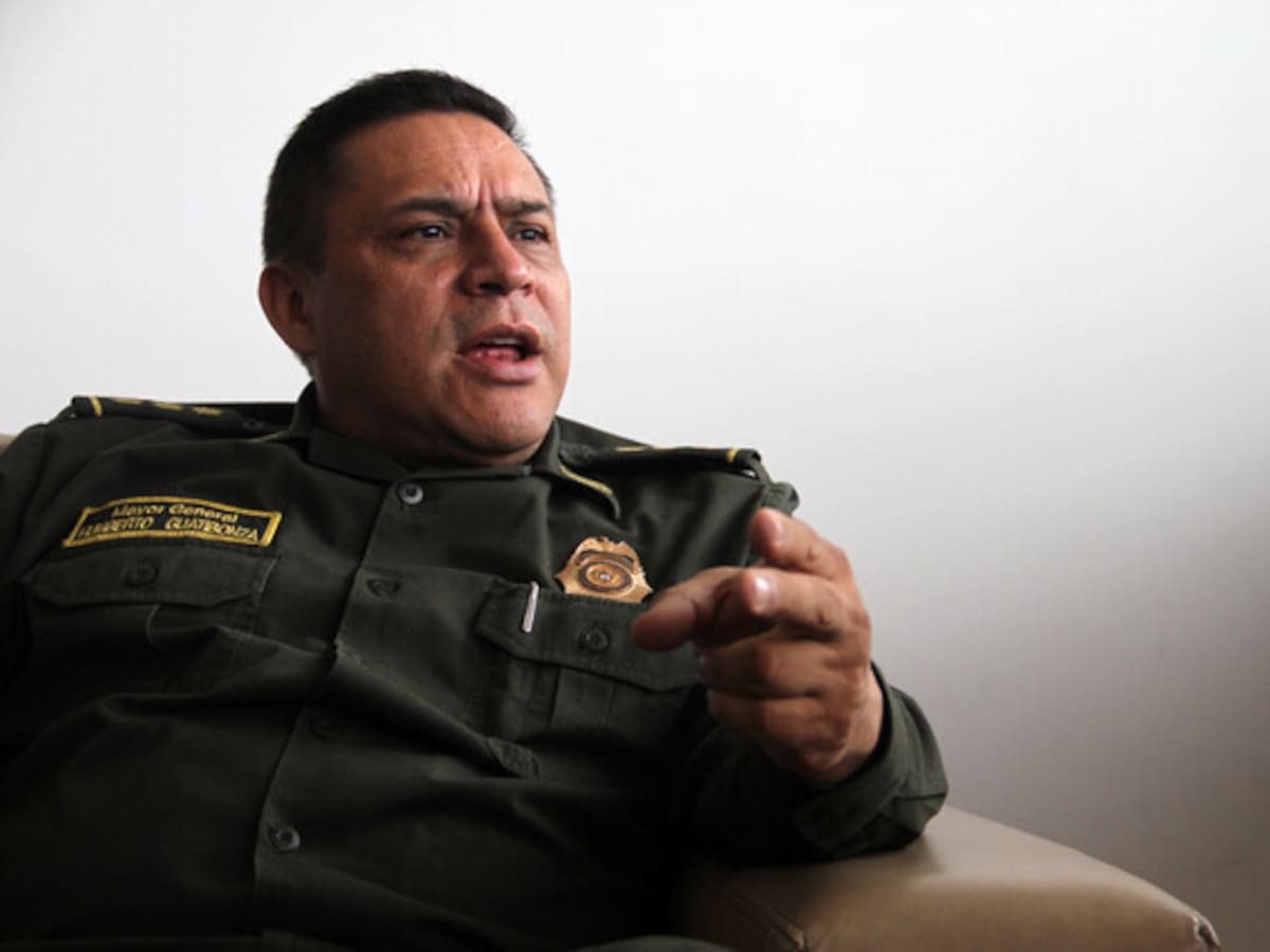 Absuelven al general (r) Humberto Guatibonza en caso por interceptaciones ilegales
