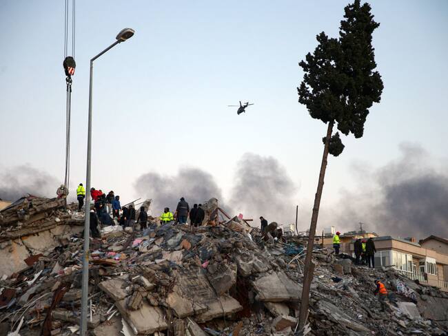 Es el desastre más grande en la última década: geofísico sobre terremoto en Turquía