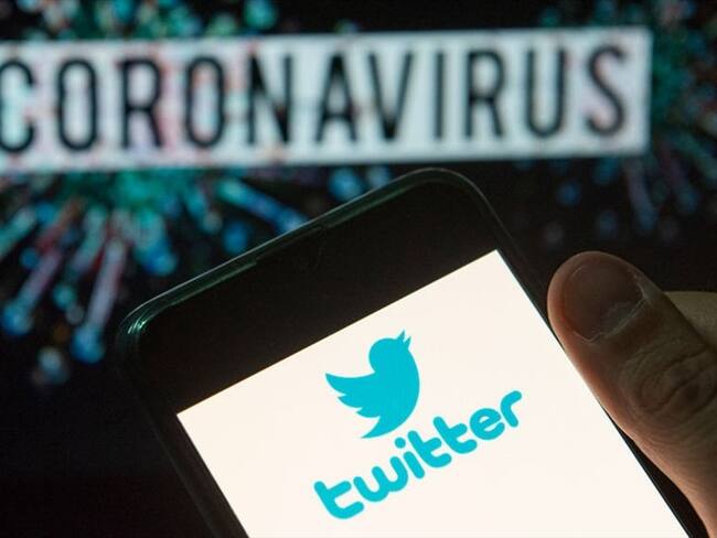 Expertos en cocina, historia o deporte han compartido sus Tweets con recomendaciones de libros, recetas, ejercicios o simplemente para expresar su apoyo durante estas épocas.. Foto: Getty Images