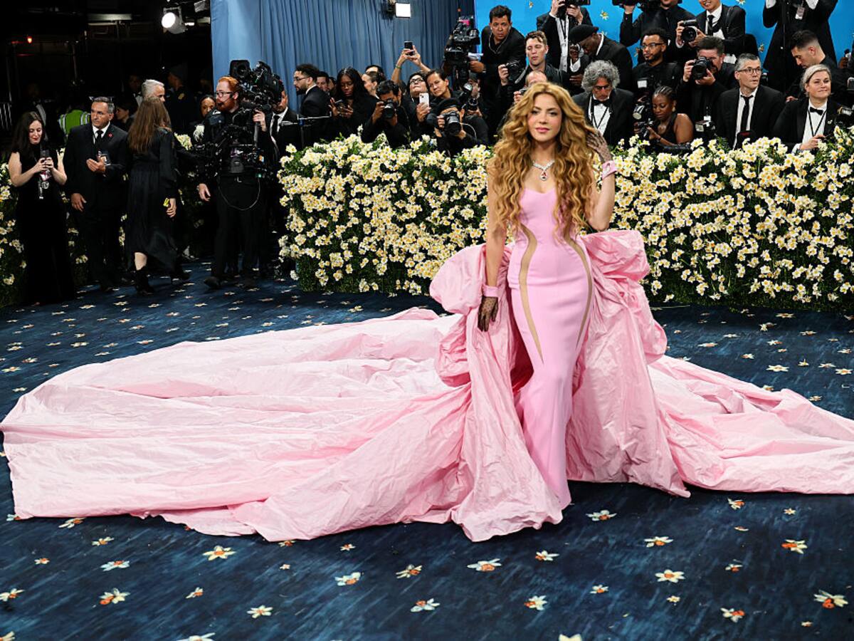 Multaron con 188.000 dólares a la clínica peruana que divulgó información sensible de Shakira