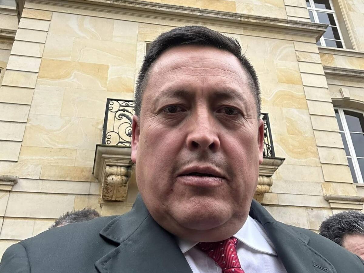 ¿Qué respondió exalcalde Cardozo de su lujoso complejo turístico en Lago de Tota?