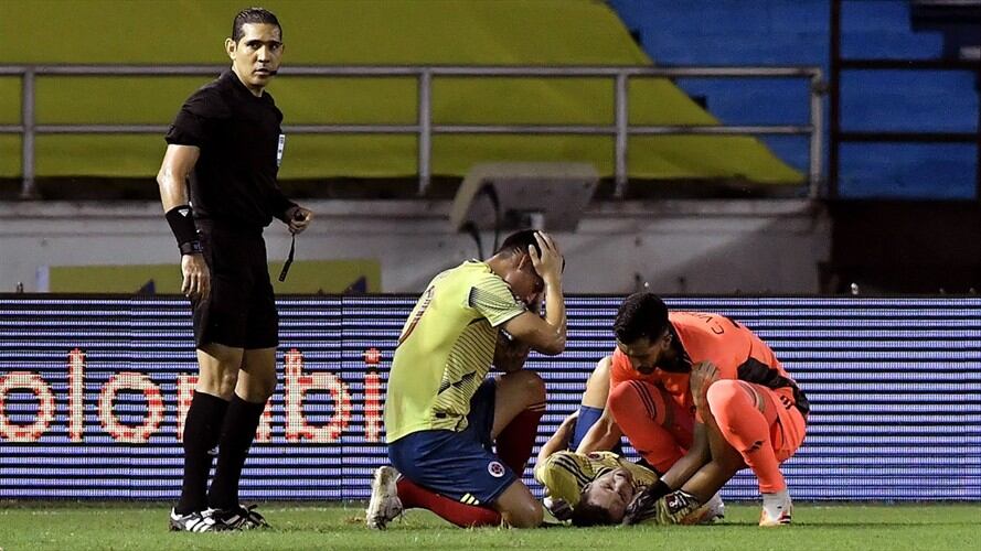 Mensajes de apoyo a Santiago Arias. Foto: Getty
