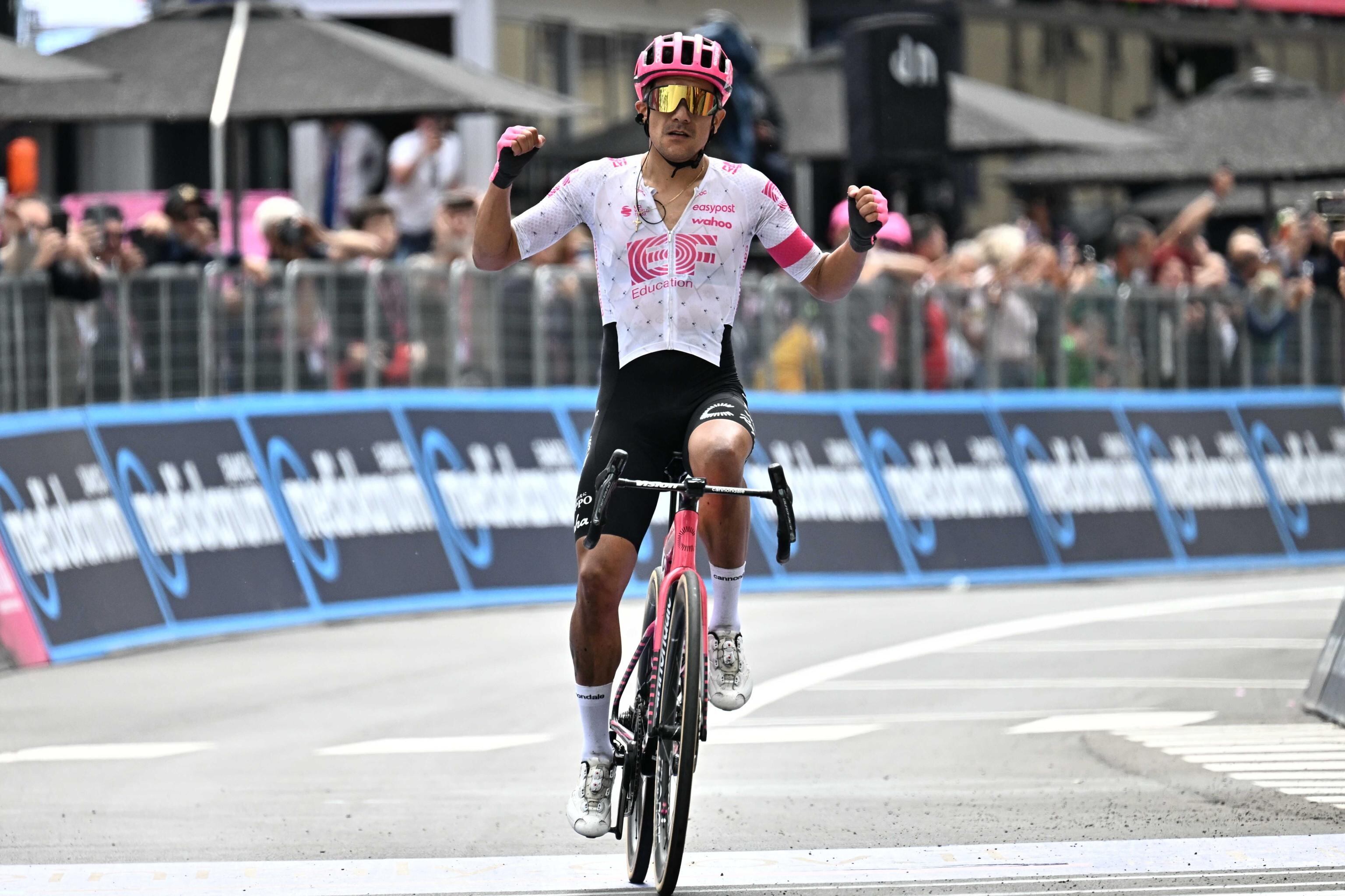 Richard Carapaz. Foto: EFE/EPA/LUCA ZENNARO.