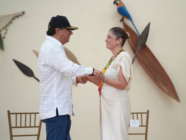 Presidente Petro posesionó a Iris Marín Ortiz como nueva defensora del Pueblo. Foto: Presidencia