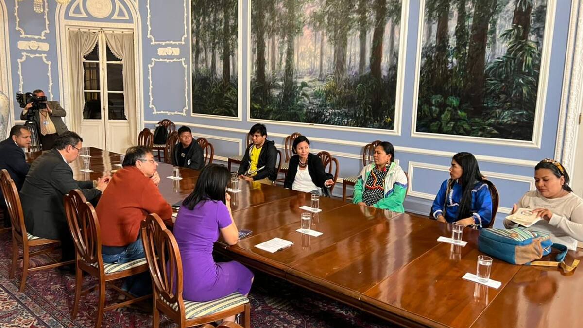 Reunión de Petro con delegación de la comunidad Embera en Casa de Nariño
