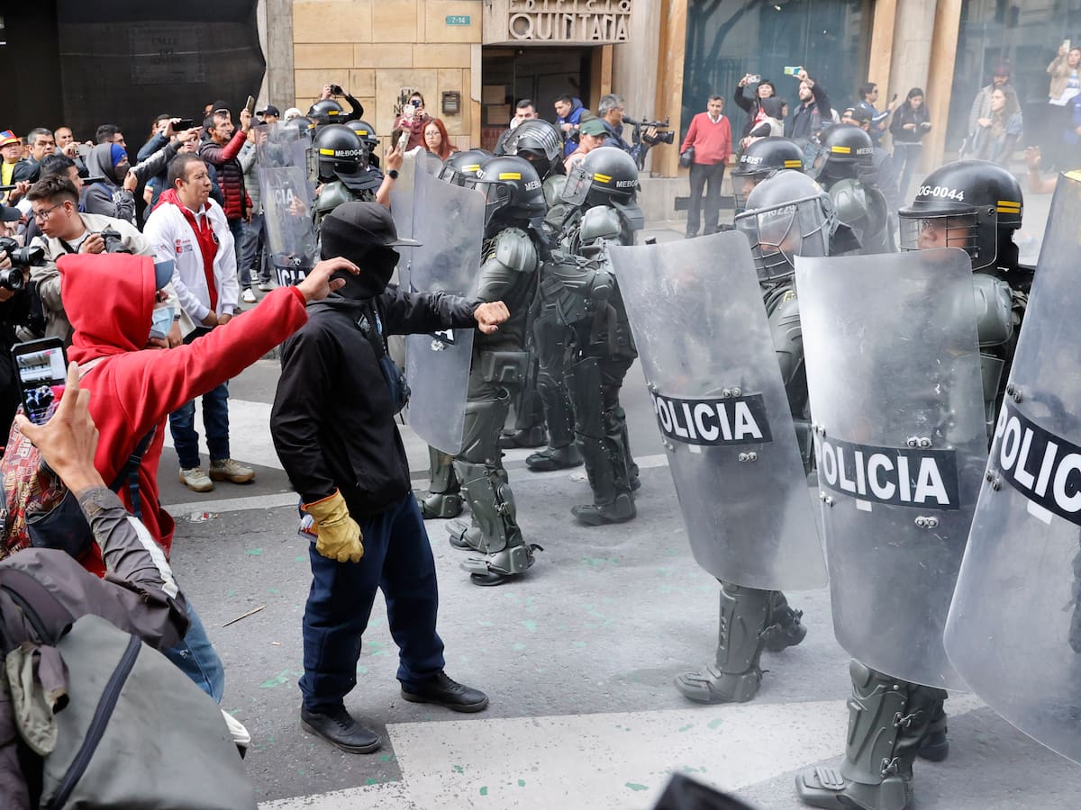 Carlos Fernando Galán, alcalde de Bogotá, condenó el asedio al Palacio de Justicia
