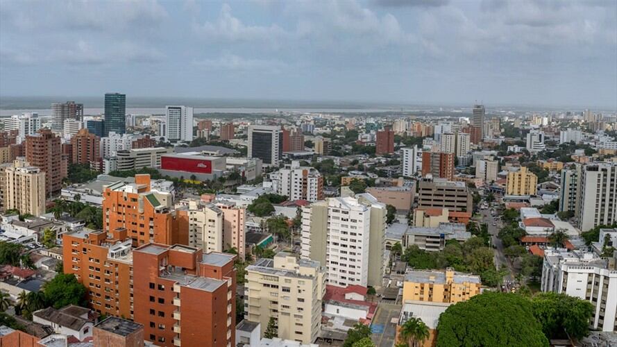 Falleció cajera herida en atentado contra alias el 'Guajiro'. Foto: Getty Images
