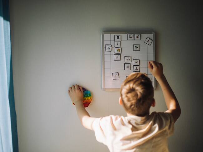 ¿Cómo acompañar y acercarse al espectro autista sin perpetuar las connotaciones negativas?