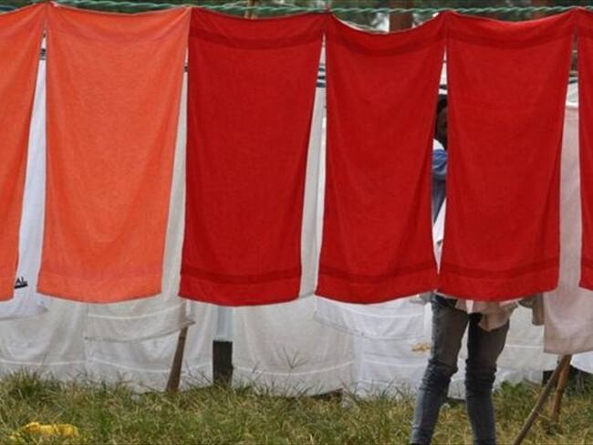 Lo mejor es secarlas al aire libre. Pero, ¿cada cuánto lavarlas? Foto: AFP / GETTY IMAGES, tomada de BBC Mundo.