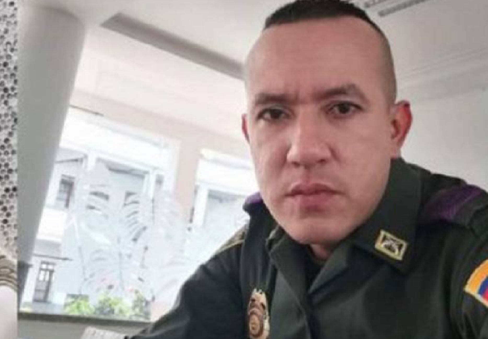 Policía homicidio/ suministrada