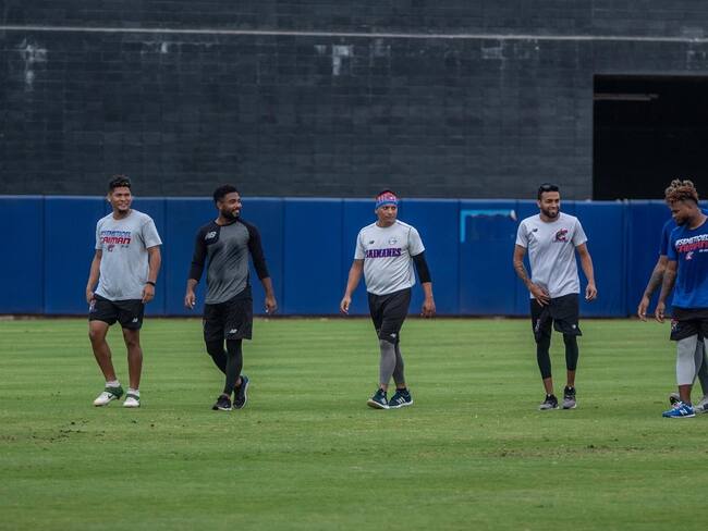 Caimanes derrotó a Gigantes y se acerca a la victoria de la Liga Profesional