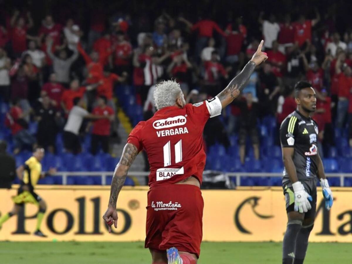 América superó 2-1 a Junior y es el nuevo líder del grupo A de los cuadrangulares de la Liga BetPlay