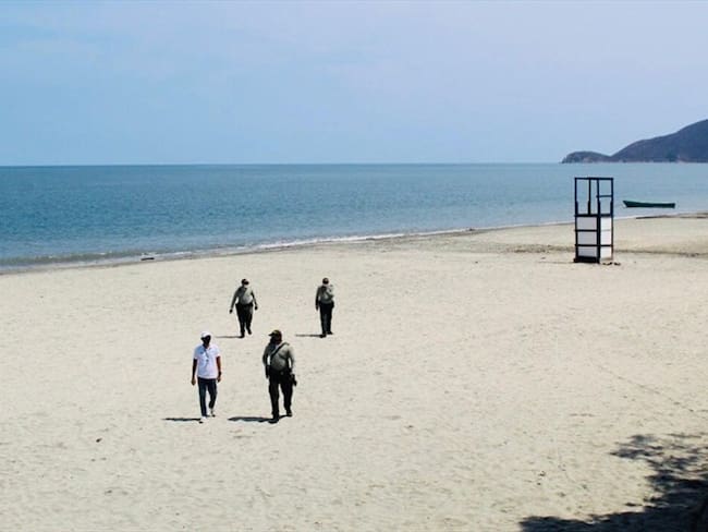 En Santa Marta proponen reapertura de playas para combatir la violencia intrafamiliar. Foto: Cortesía: Alcaldía de Santa Marta