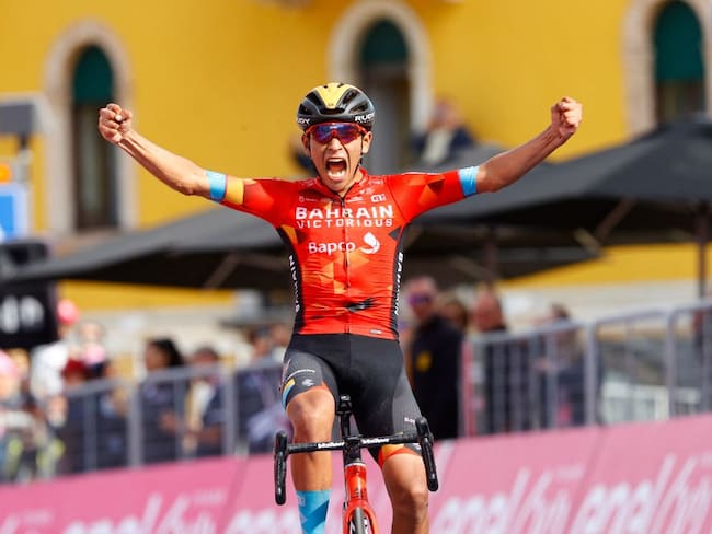 Conseguir una victoria en el Giro de Italia me da mucha confianza: Santiago Buitrago