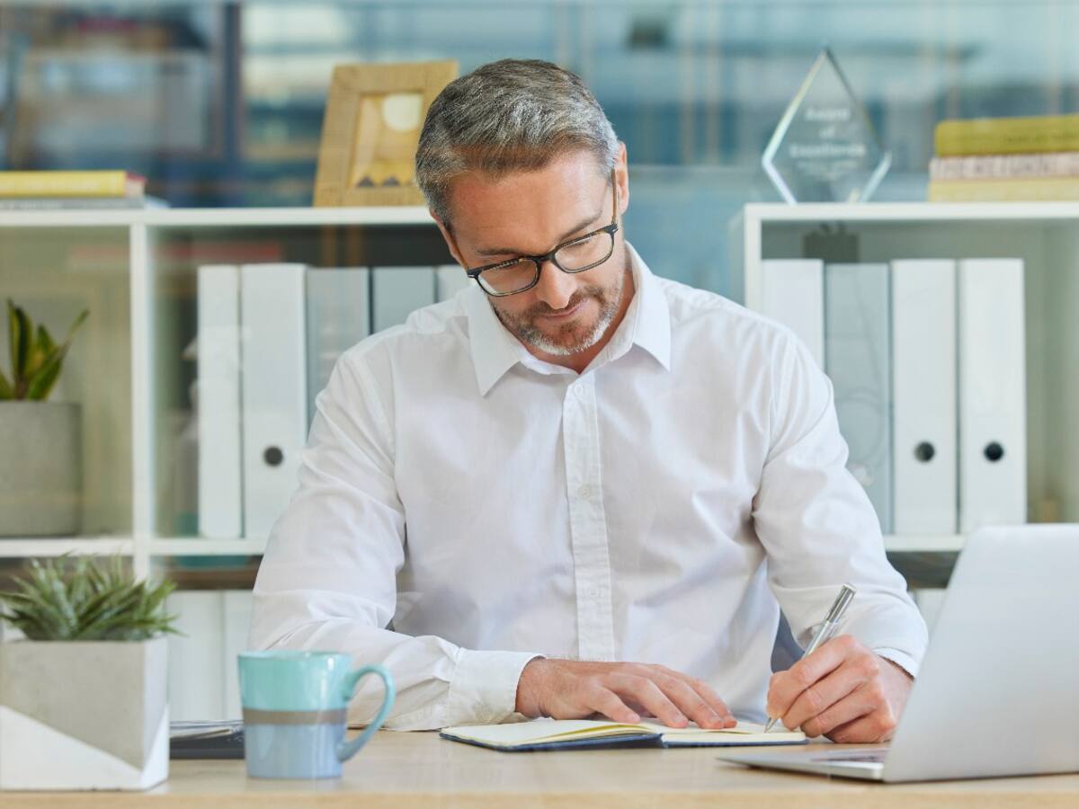 ¿Cuánto es 750 y 900 semanas cotizadas en años? Son claves para cambiar de fondo de pensión