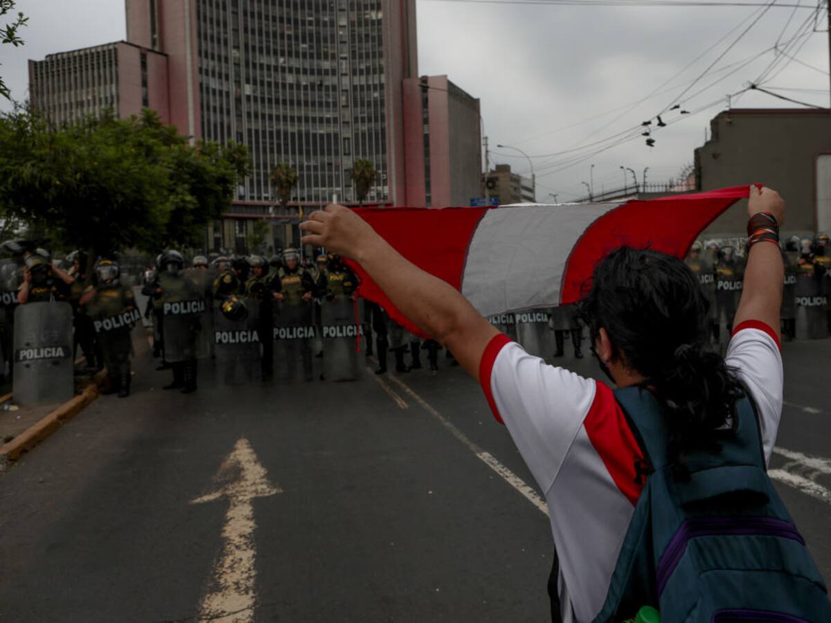 Vemos fracaso en representar legítimamente a la población: congresista en Perú