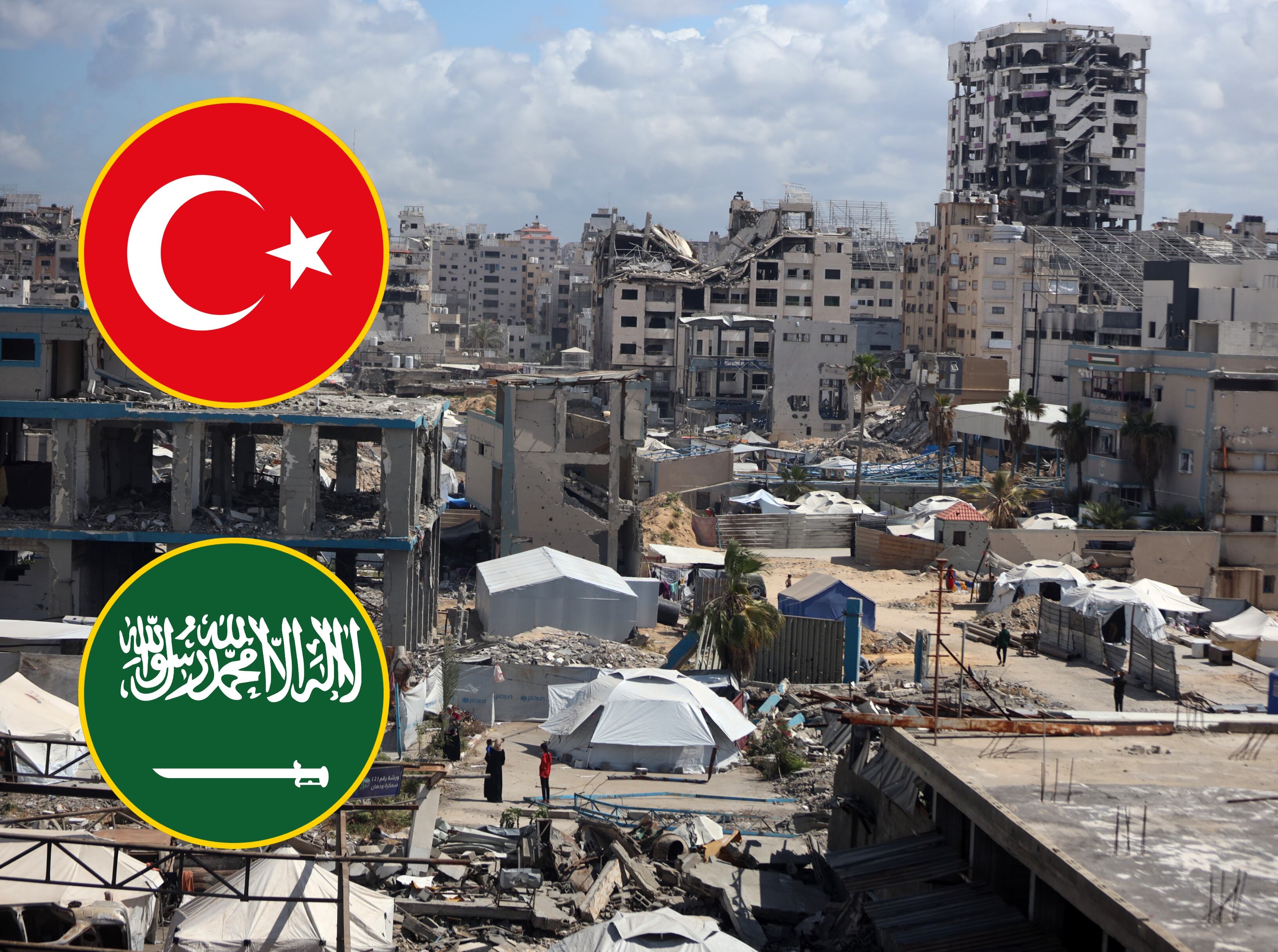 Puestos de palestinos desplazados en la Franja de Gaza. FOTO: Majdi Fathi/NurPhoto via Getty Images