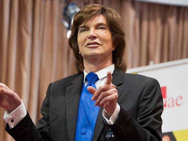 Ángela Carrasco recuerda momentos con el fallecido cantautor Camilo Sesto