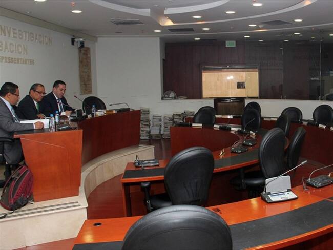Comisión de Acusación recibe de la Fiscalía pruebas sobre caso Santos-Odebrecht. . Foto: Colprensa