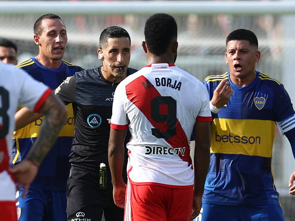 El defensor Marcos Rojo rescindió su contrato con Boca Juniors