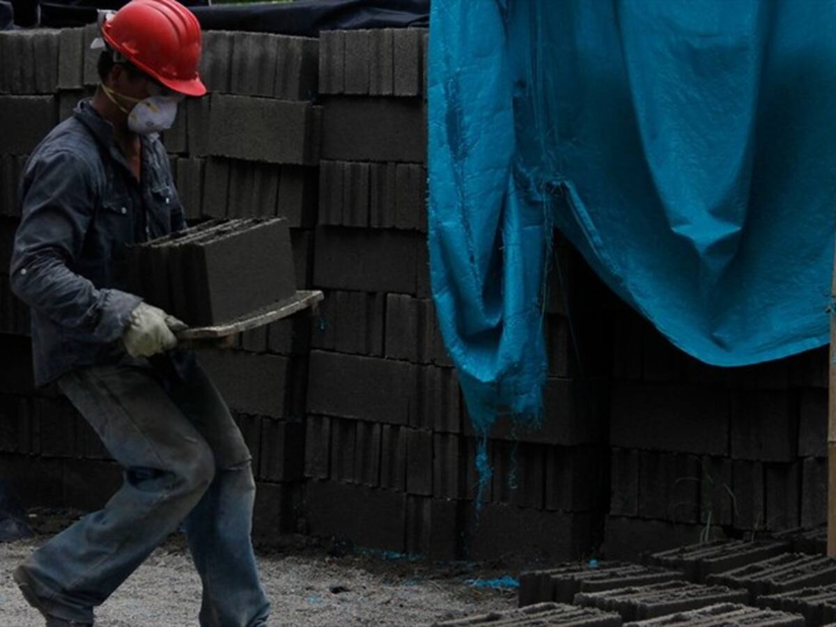 Imputan cargos a ex vicepresidentes de Cemex