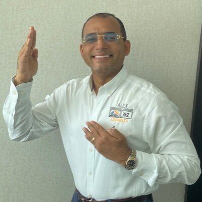 Álex Fernández Harding. Foto: Campaña / Proporcionada por Marcela Puentes