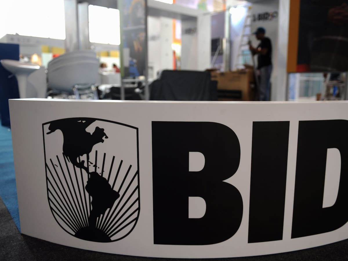 BID ofrece créditos por 1.078 millones de dólares a Brasil para ayudar con inundaciones